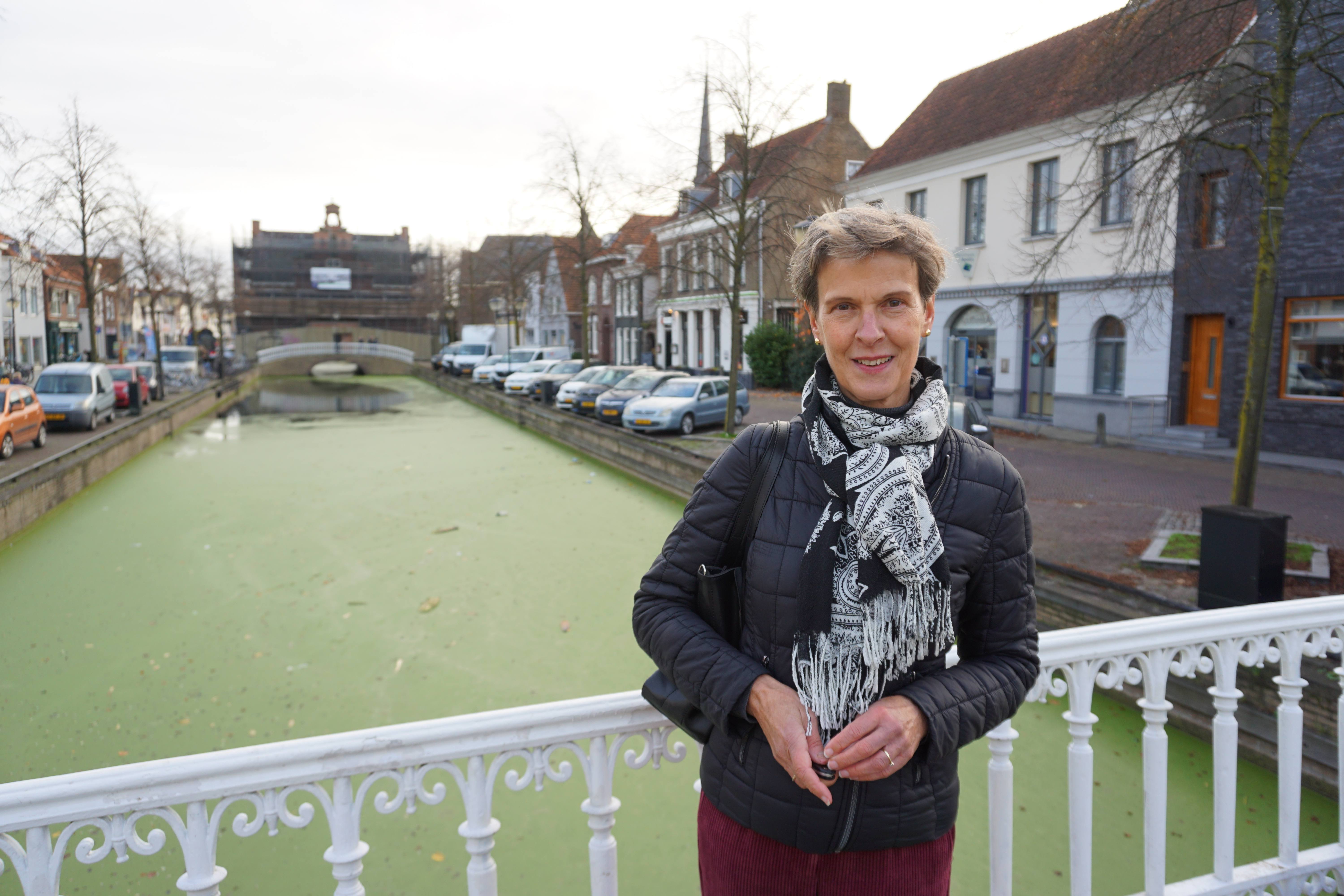 Raad In Beeld Met Alma Vervelde Gemeente Hoeksche Waard