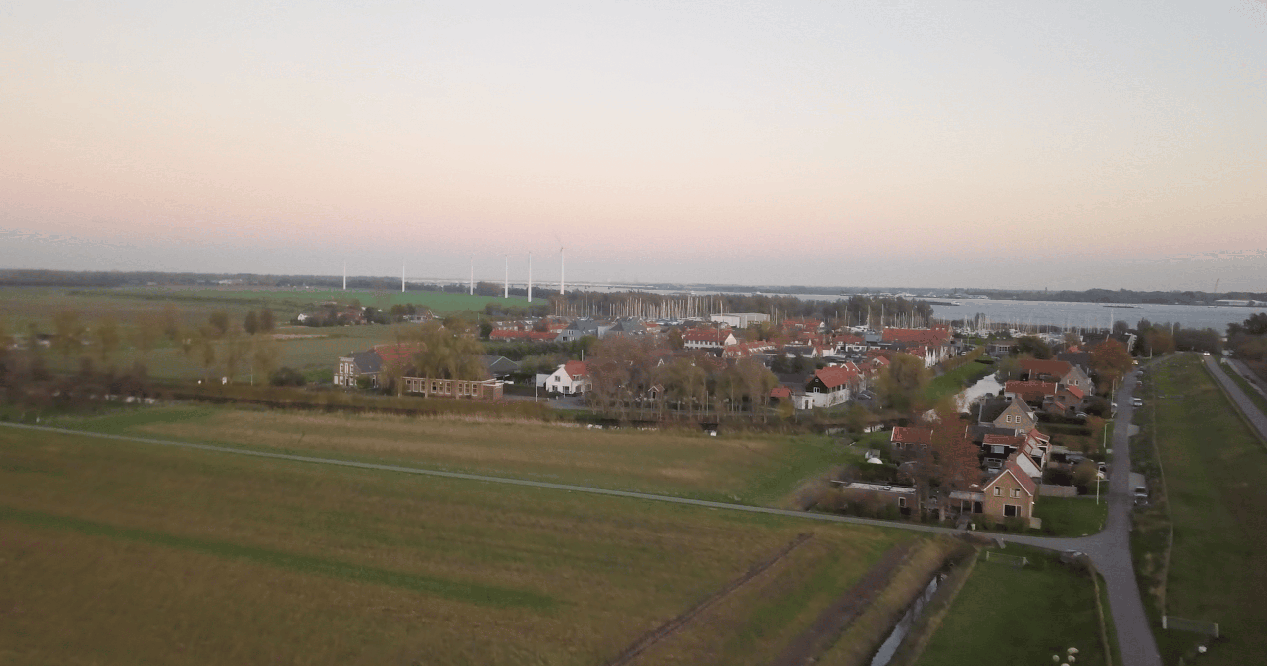 Bouwwerkzaamheden voor nieuw Windpark Oude Mol in Strijensas van start